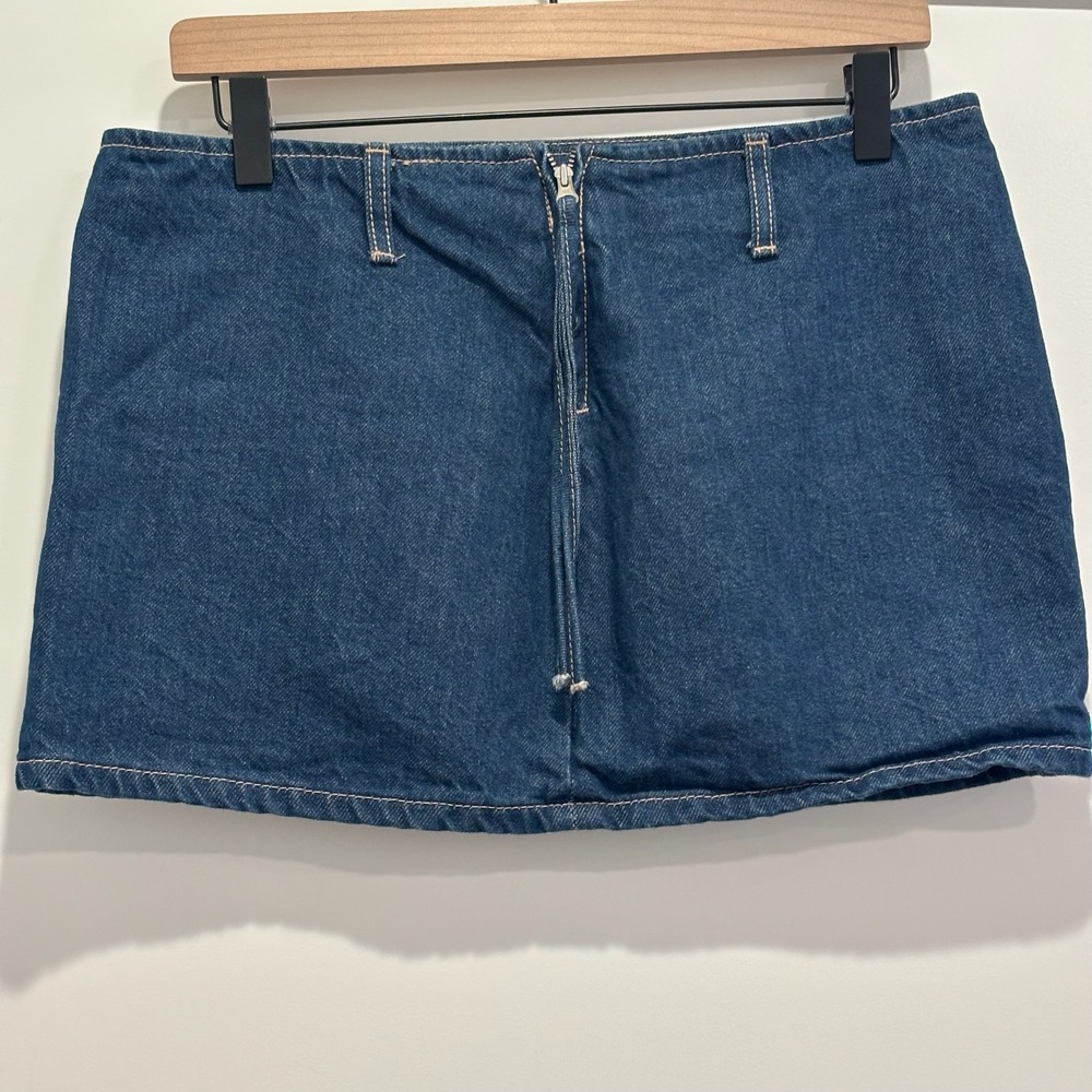 Zara Blue Denim Mini Skirt Front Zip Cargo‎ Pocket Contrast Stitching Womens M